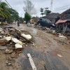 INDONESIA: L’ERUZIONE DEL VULCANO KRAKATOA GENERA UNO TSUNAMI, CENTINAIA DI MORTI E FERITI